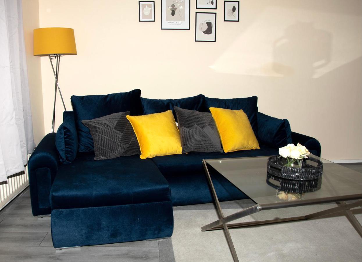Xb Property - Comfy House Perfect For Families Contractors Relocators West Bromwich Exterior photo